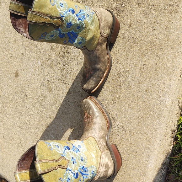 Rio Grande Boots - Picture 10 of 12
